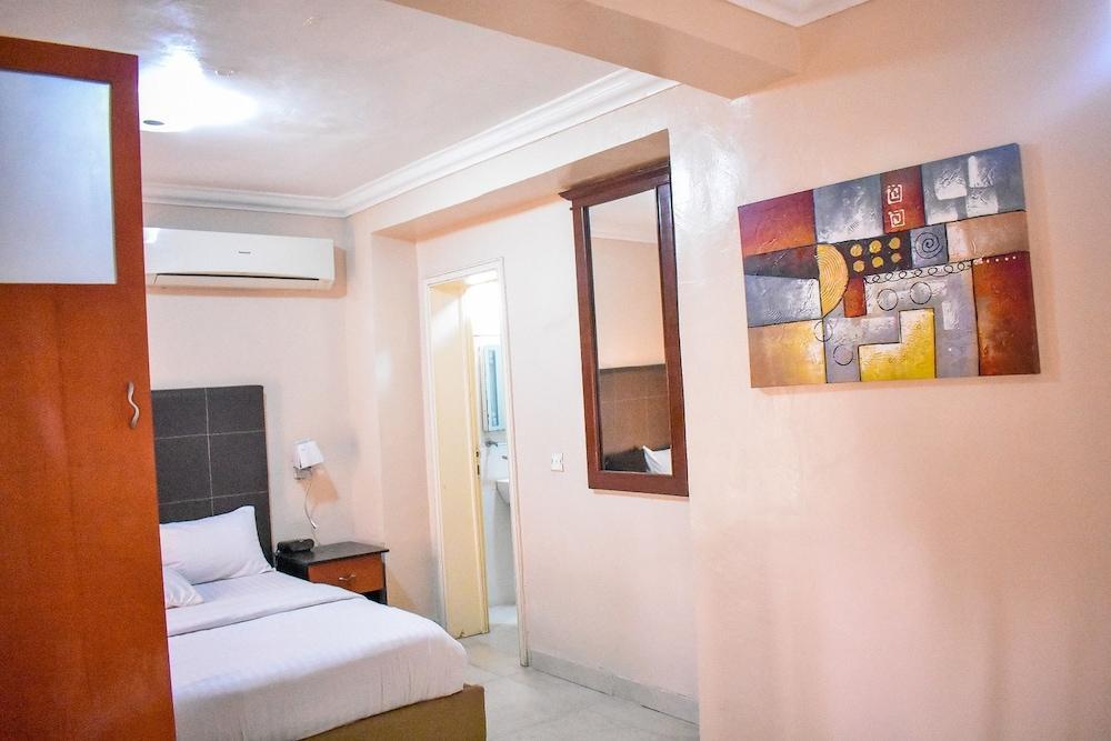Emerald Cove Room Type - Standard Room, 1 Double Bed