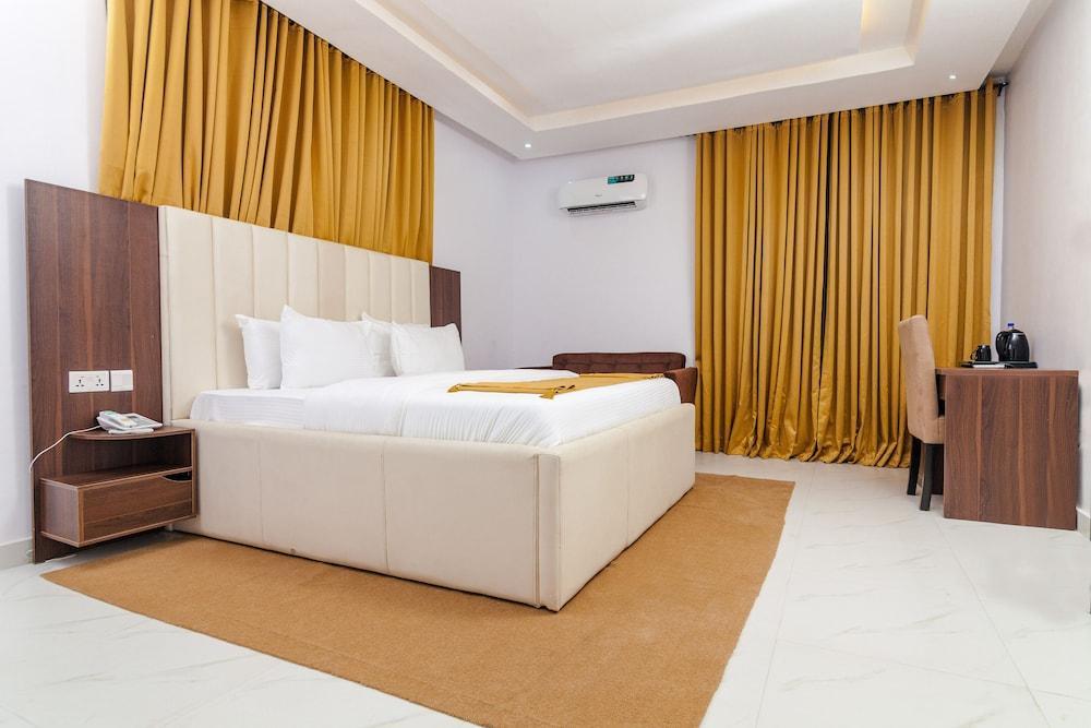 Fifthinn Lekki Room Type - Executive Room