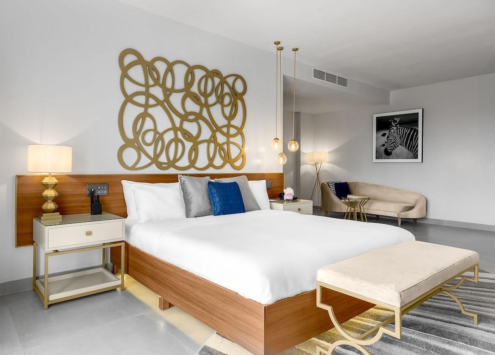 The Art Hotel Room Type - Superior King Room
