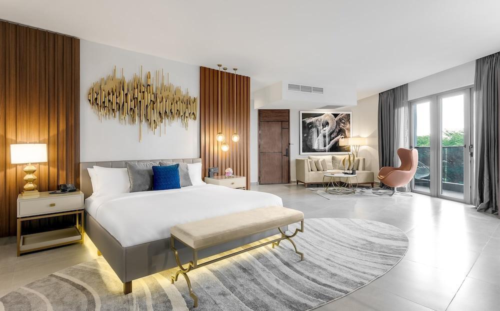 The Art Hotel Room Type - King Suite