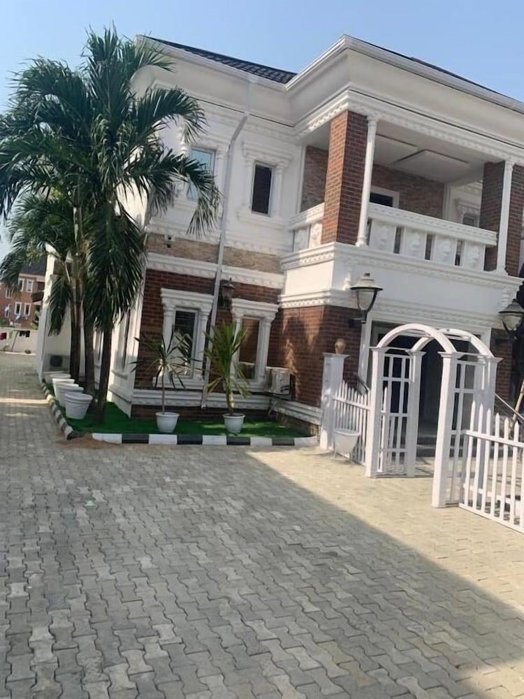 TAI HOTEL LEKKI - Tap to explore photos