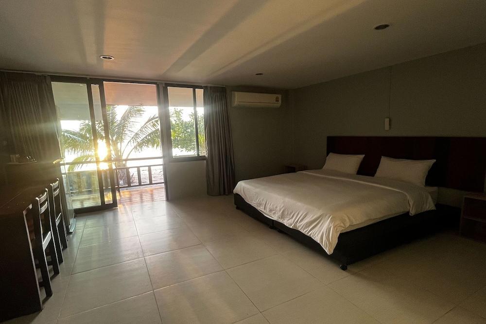 Room Beach Samui Room Type - Standard Double Room, Sea View Room Beach Samui Room Type - Standard Double Room, Sea View