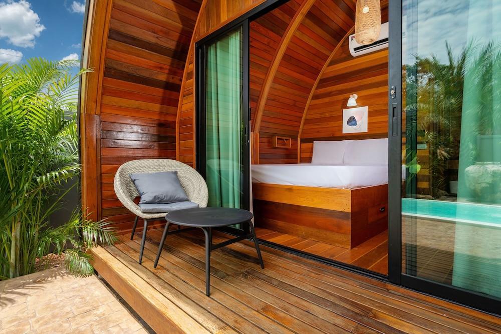 Chalet Style 2BR Pool Villa Pasak 1 Room Type - Design Villa, Patio, Garden View