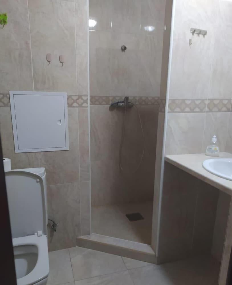Baza Home - Tap to explore photos