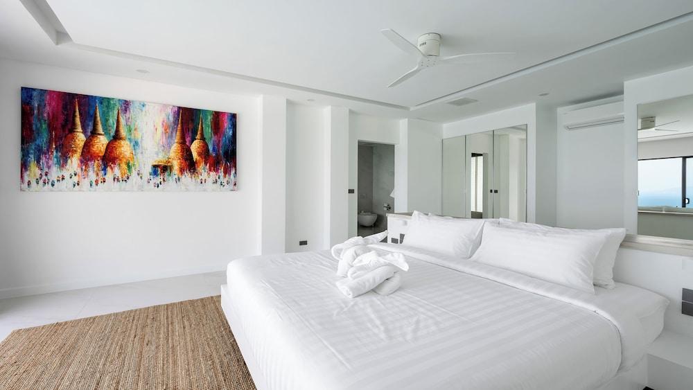 Villa Murano 9BR with Panoramic Sea View - Tap to explore photos
