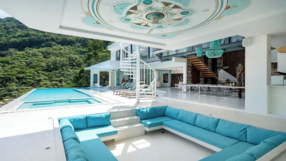 Villa Murano 9BR with Panoramic Sea View - Tap to explore photos