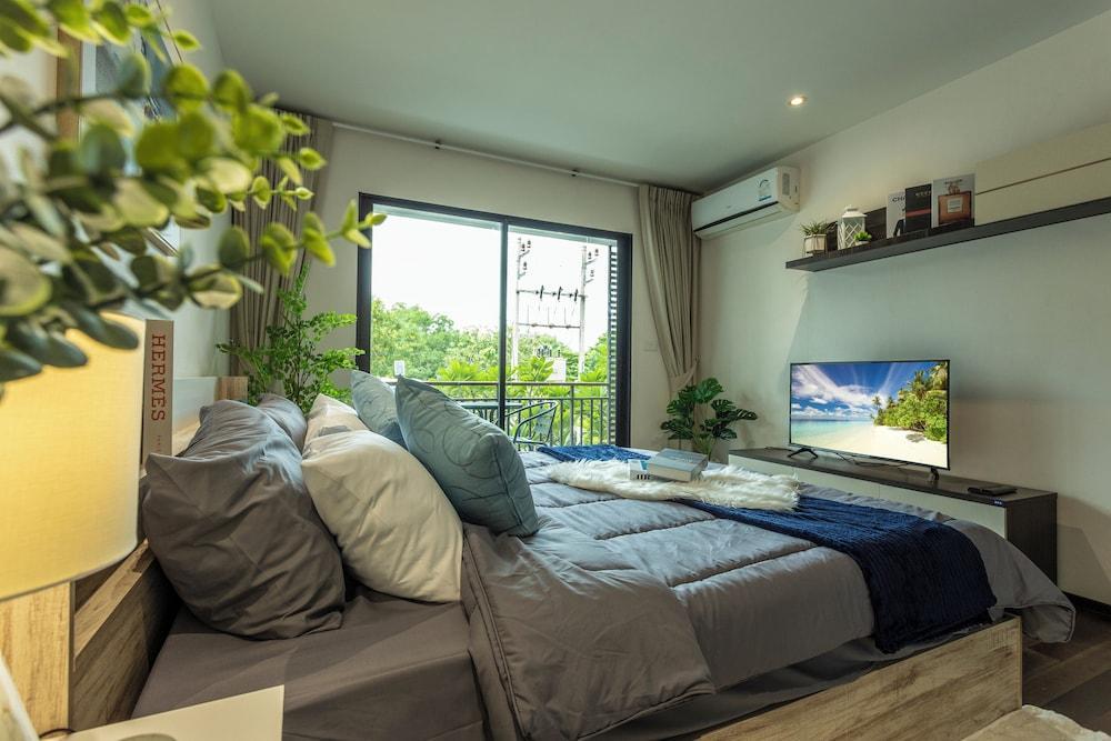 Beach Nicest Apartment In The title c123 - Tap to explore photos