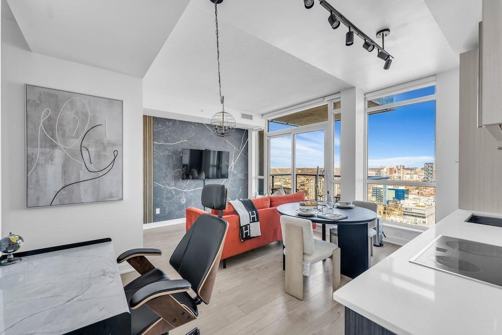 The Gallant Entertainment District Room Type - Superior Suite, City View