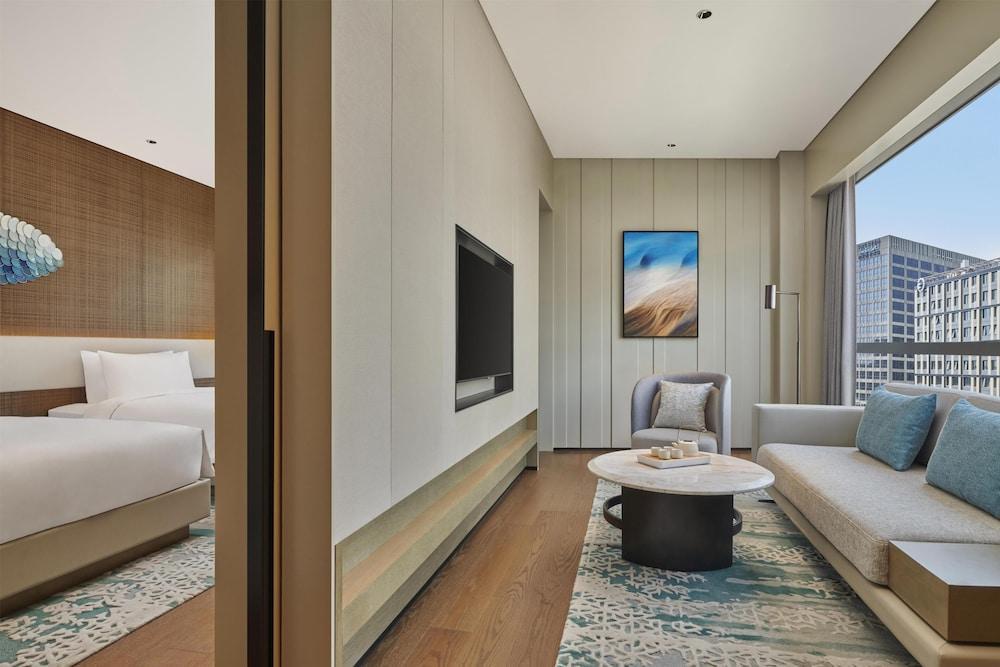 Hyatt Regency Shanghai Lingang Room Type - Suite, 2 Twin Beds, City View