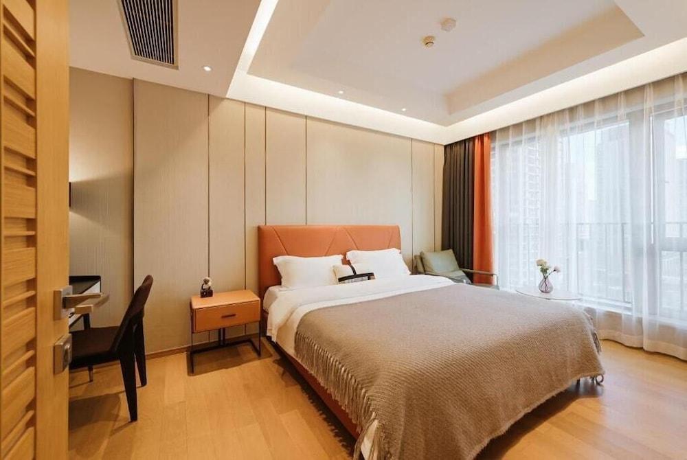 Raffles Executive Apartment Room Type - Family Suite