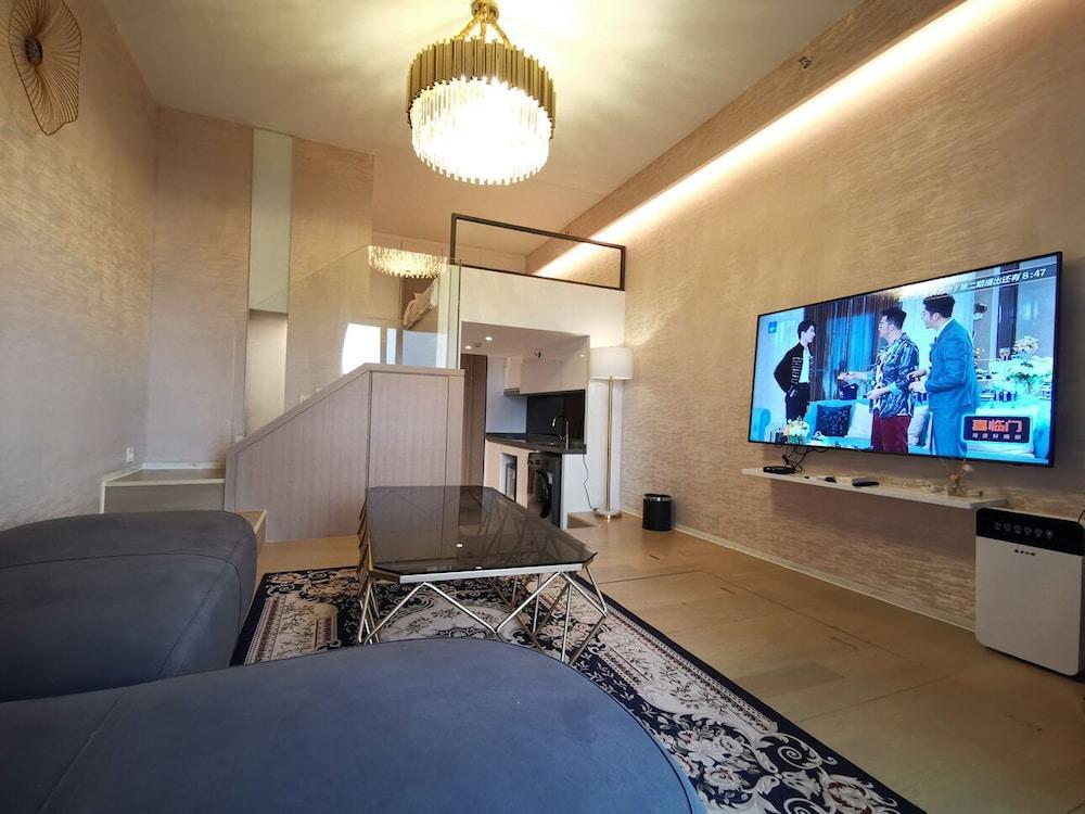 Guangzhou Concierge Apartment - Tap to explore photos
