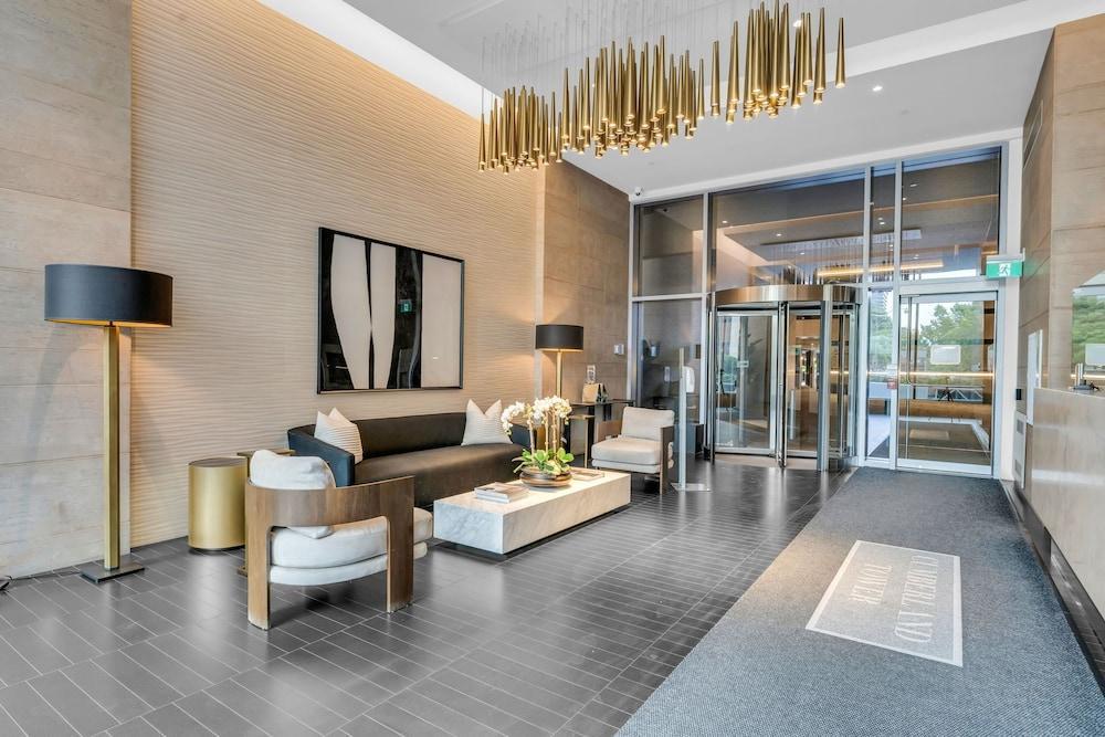 Bellair Yorkville