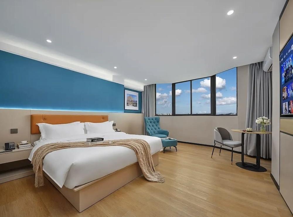 Juman Hotel Room Type - Deluxe Room