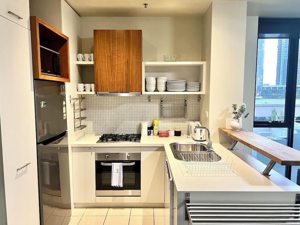 Readyset Apartments on Little Bourke Room Type - Family Apartment Readyset Apartments on Little Bourke Room Type - Family Apartment