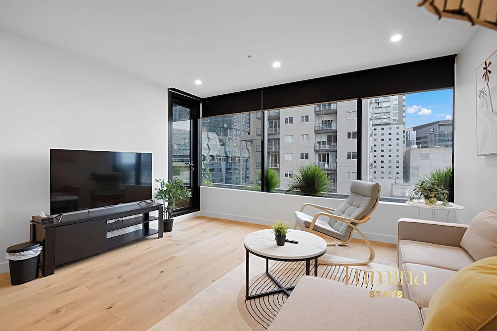 Lumina Stays Room Type - One-Bedroom Apartment