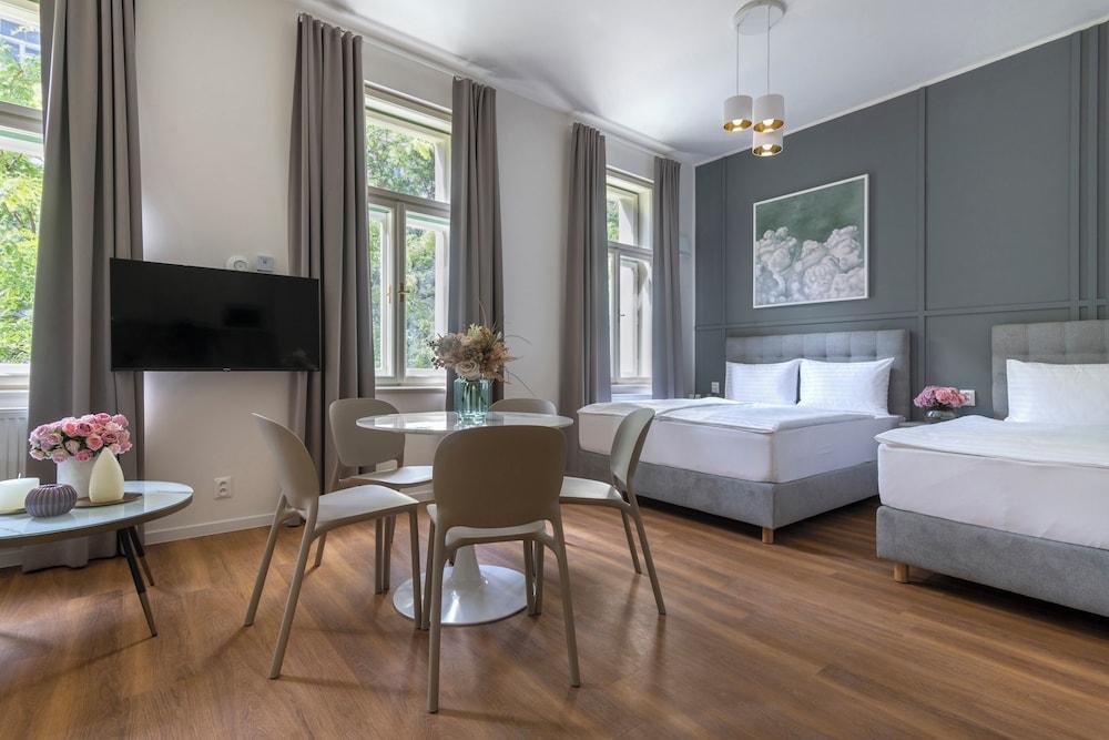 Encore Boutique Residence by Dwellfort Room Type - Luxury Apartment
