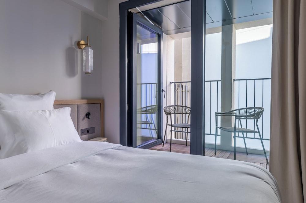 Aparthotel Quartier Libre Opéra Room Type - Family Apartment, 3 Bedrooms, Non Smoking, 2 Bathrooms