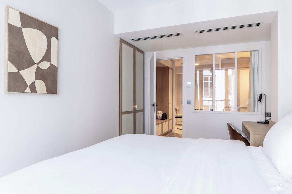 Aparthotel Quartier Libre Opéra Room Type - Premium Apartment, 1 Queen Bed with Sofa bed, Non Smoking, Kitchen Aparthotel Quartier Libre Opéra Room Type - Premium Apartment, 1 Queen Bed with Sofa bed, Non Smoking, Kitchen