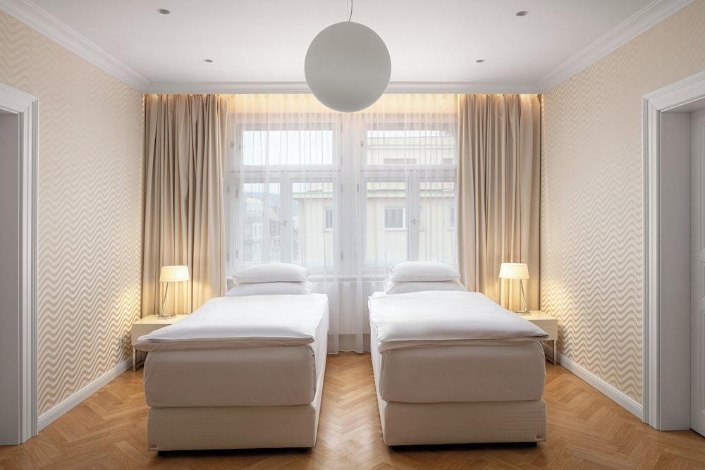 R16 Residences Prague - Tap to explore photos