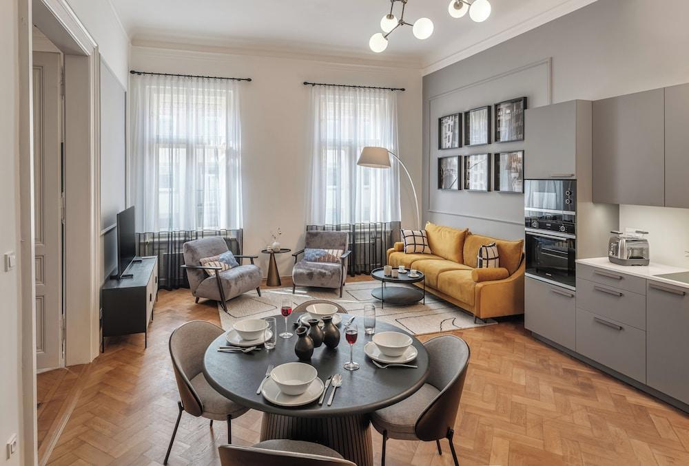 River Dance Suites by Adrez Room Type - Luxury Apartment