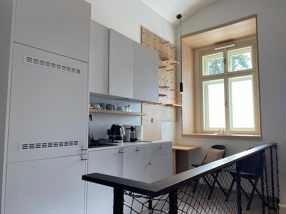 HONEST Karlín Room Type - Apartment Duplex Small for 1 Person