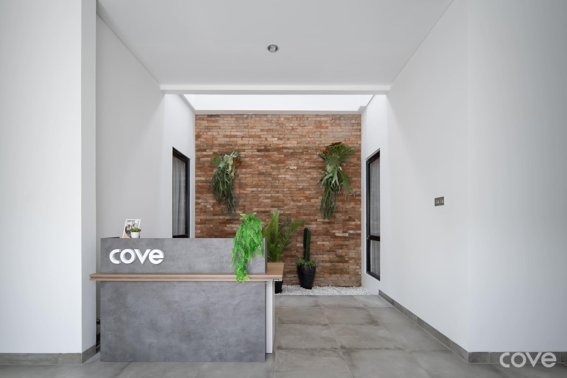 Cove River Haus - Tap to explore photos