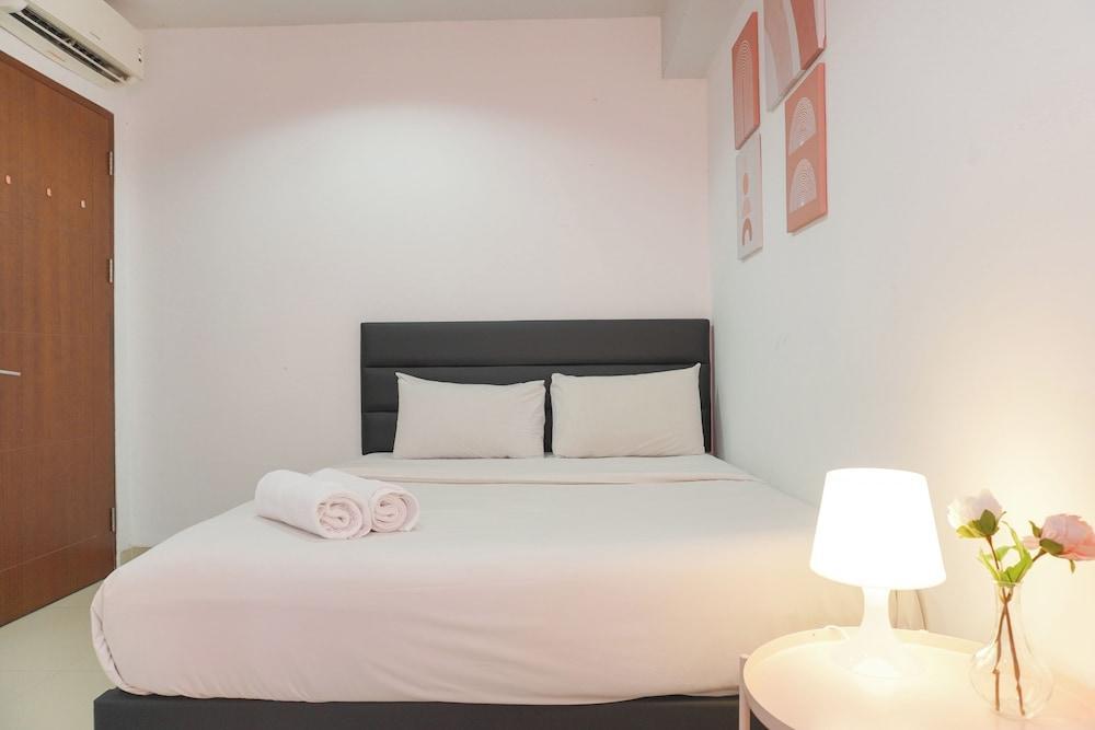 Modern Look 2Br Apartment At Springhill Terrace Residence Room Type - Apartment