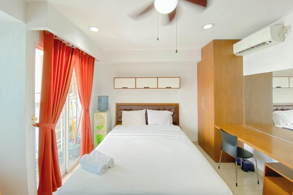 Tidy And Homey Studio At Tamansari The Hive Apartment
