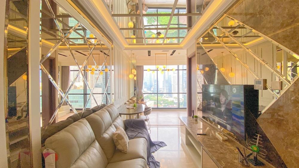 Nice And Restful 2Br At Sudirman Suites Apartment - Tap to explore photos