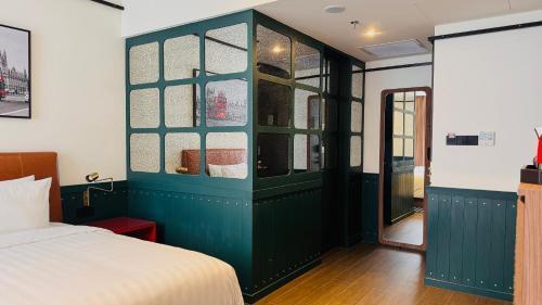 Ashley Tugu Tani Menteng Room Type - Family Room