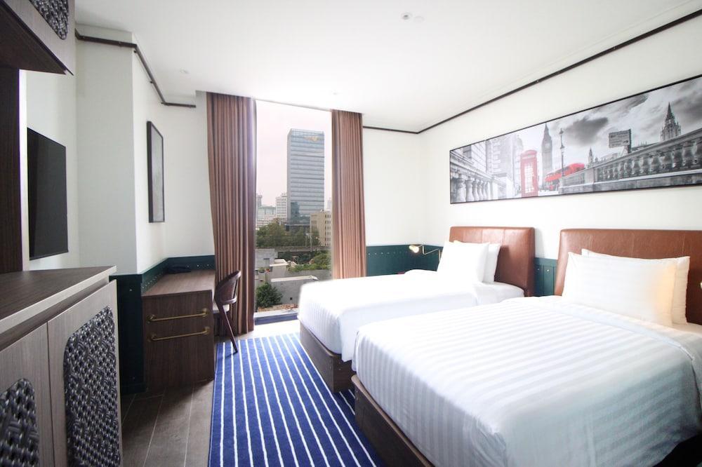 Ashley Tugu Tani Menteng Room Type - Deluxe Twin