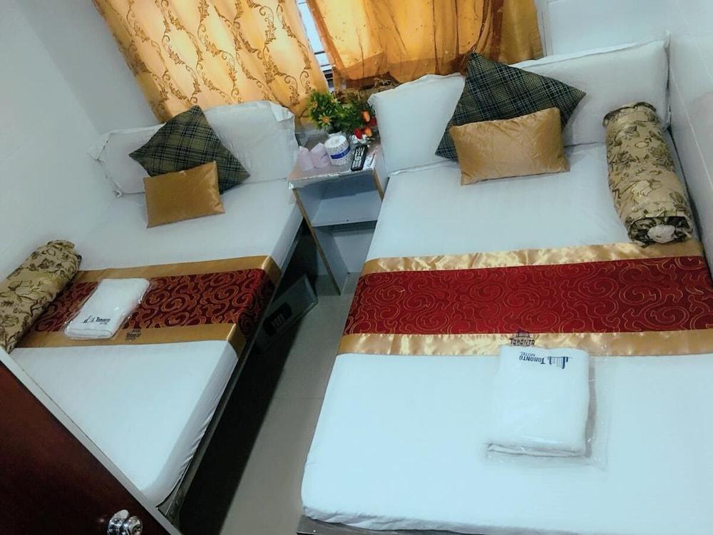 Leisure Hostel Room Type - Deluxe Twin Room