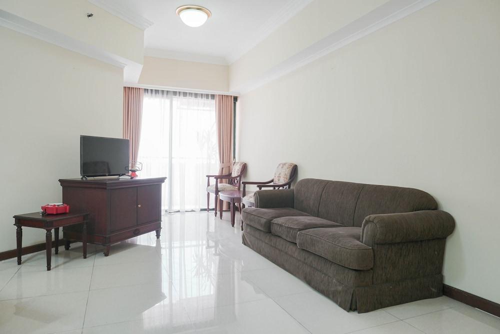 Comfy And Elegant 2Br At Sudirman Tower Condominium Apartment - Tap to explore photos