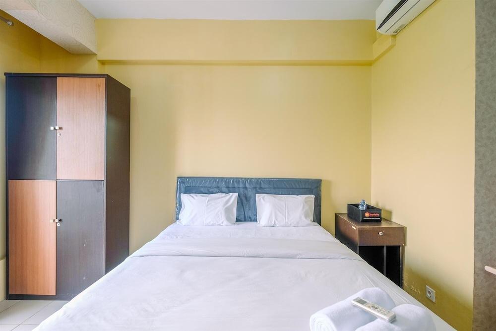 Comfortable And Simple Studio At Sunter Park View Apartment - Tap to explore photos