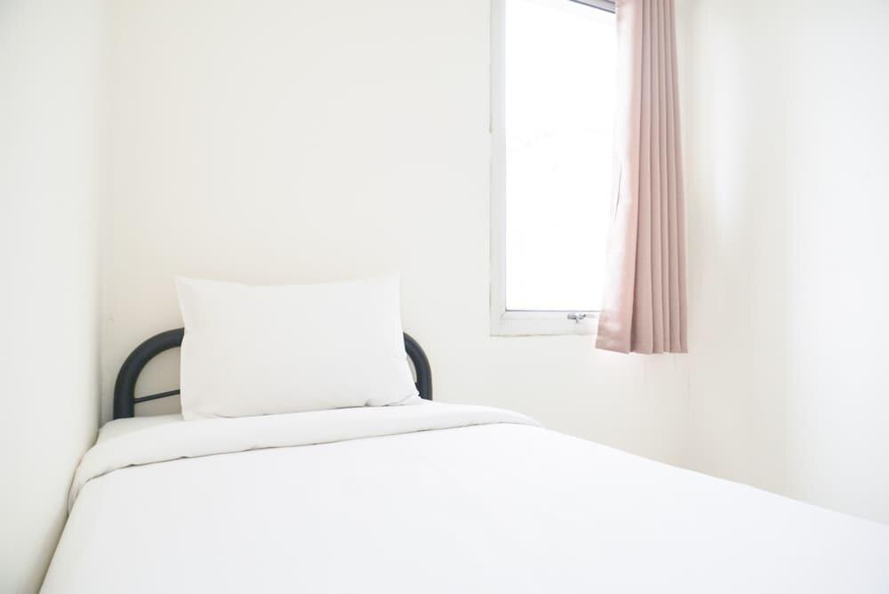 Spacious 2Br At 31St Floor Marina Ancol Apartment - Tap to explore photos