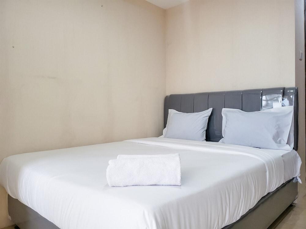 Nice And Elegant Studio At Belmont Residence Puri Apartment Room Type - Studio