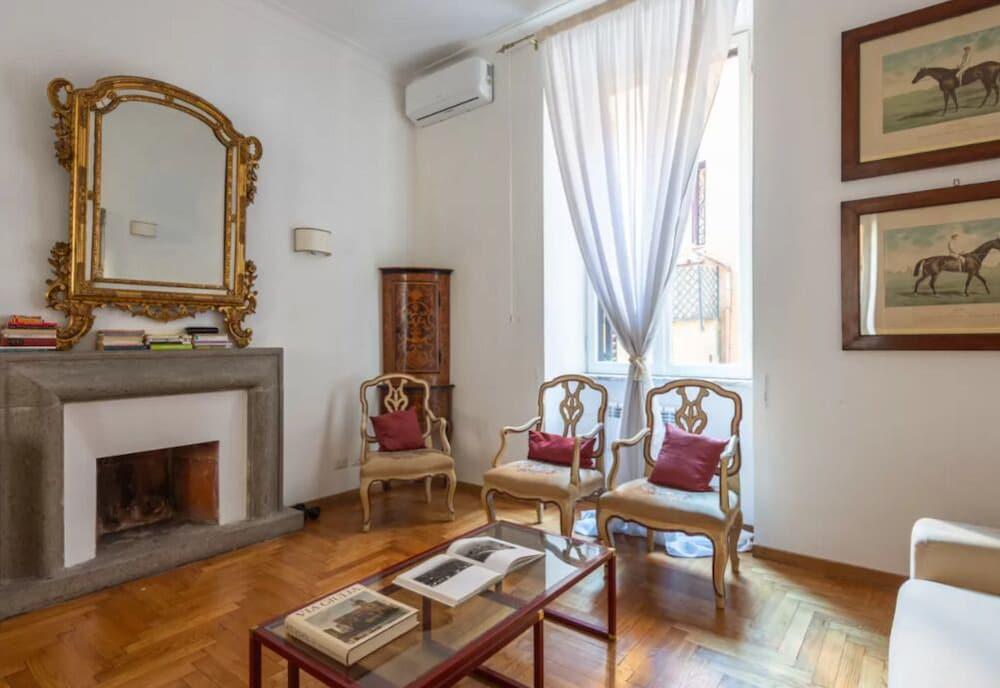 Giulia Luxury Two Bedroom Apartment - Tap to explore photos