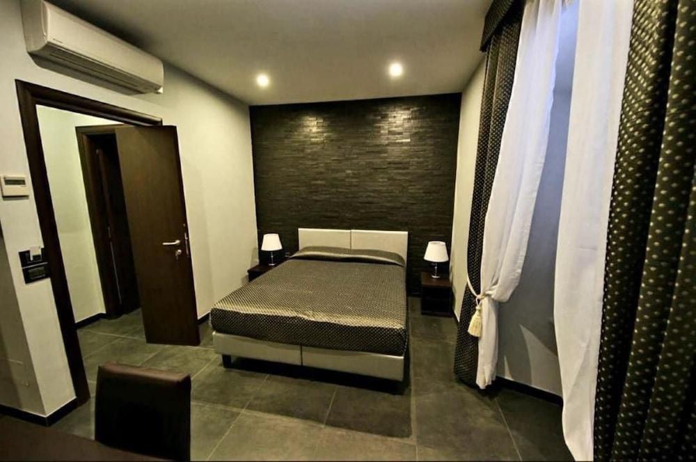 Beautiful Colosseum Roma Room Type - Room, 1 Double Bed, City View