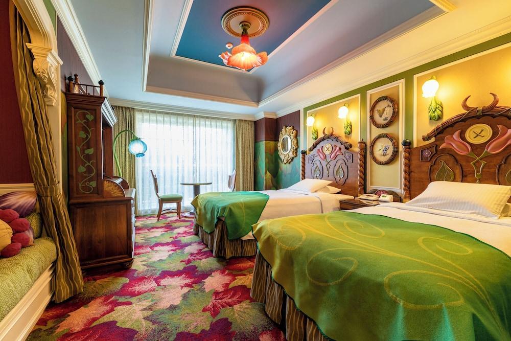 Tokyo Disneyland Hotel Room Type - Character Disney's Tinker Bell Room (3rd-9th Floors/Non Smoking)
