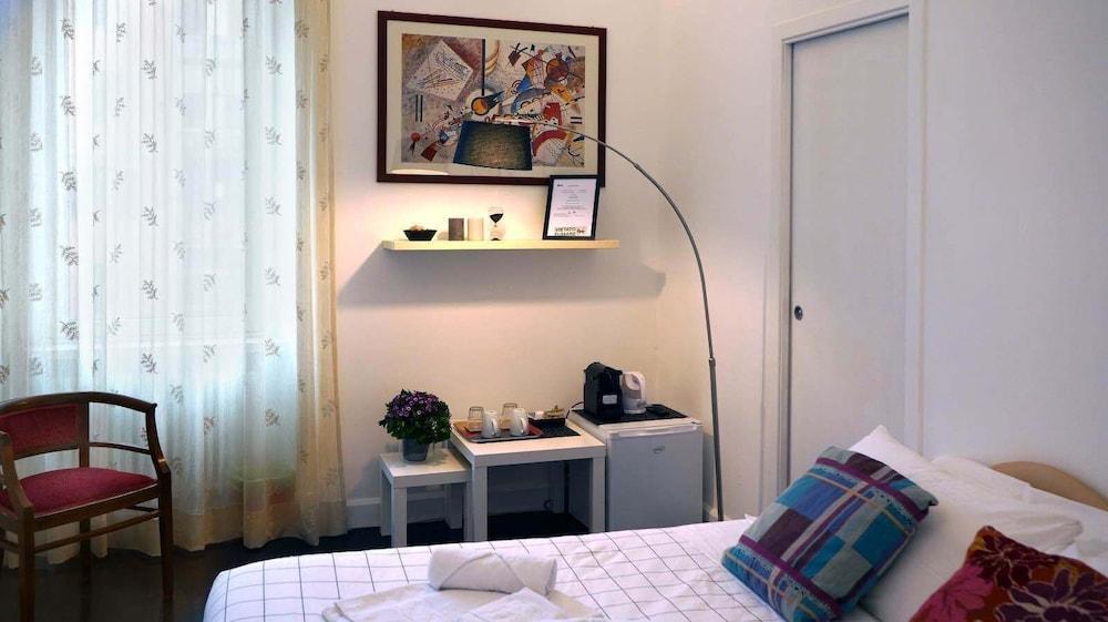 B&B Azuni Home Room Type - Camera Bea