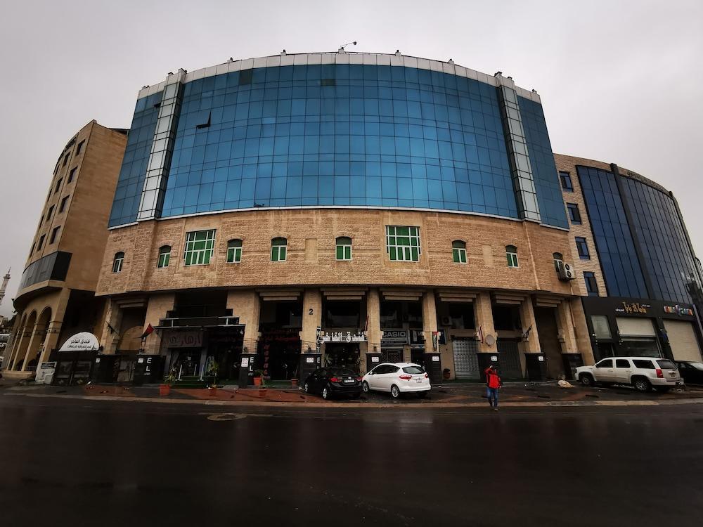 Alfakher Hotel Apartments