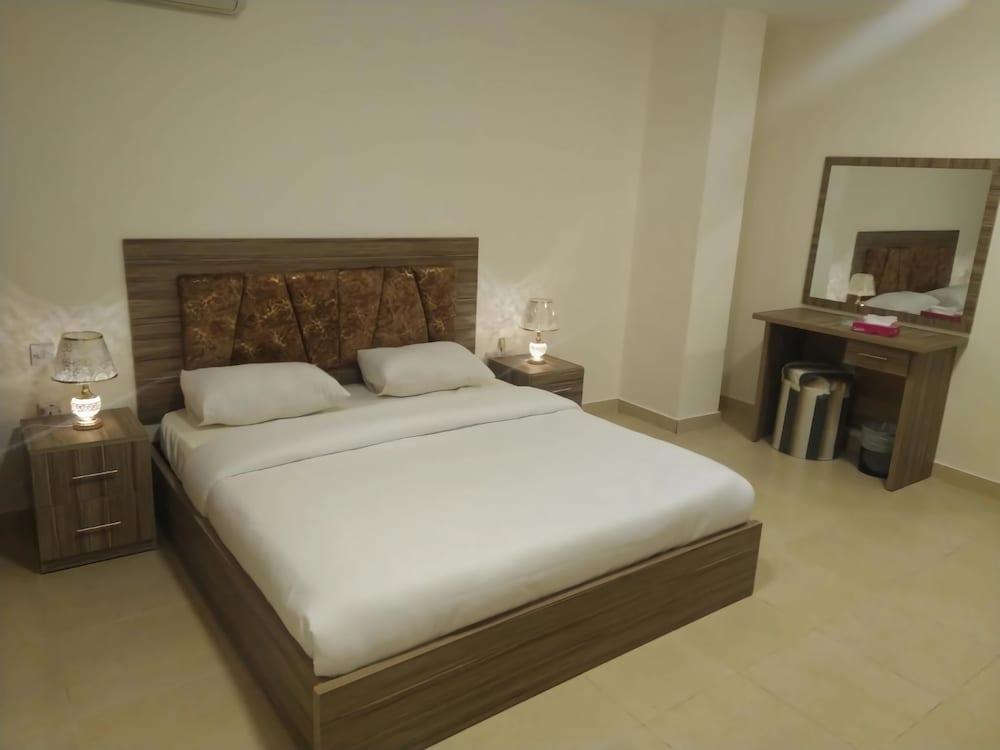 Rayan Hotel Suites Room Type - Deluxe Apartment