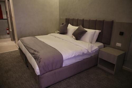 Kaya Hotel Amman - Tap to explore photos