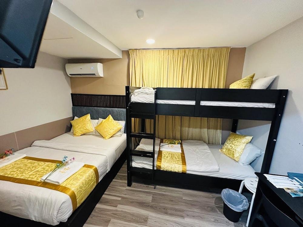 SS GREY HOTEL Room Type - Family Quadruple Room, Multiple Beds, Non Smoking, City View SS GREY HOTEL Room Type - Family Quadruple Room, Multiple Beds, Non Smoking, City View