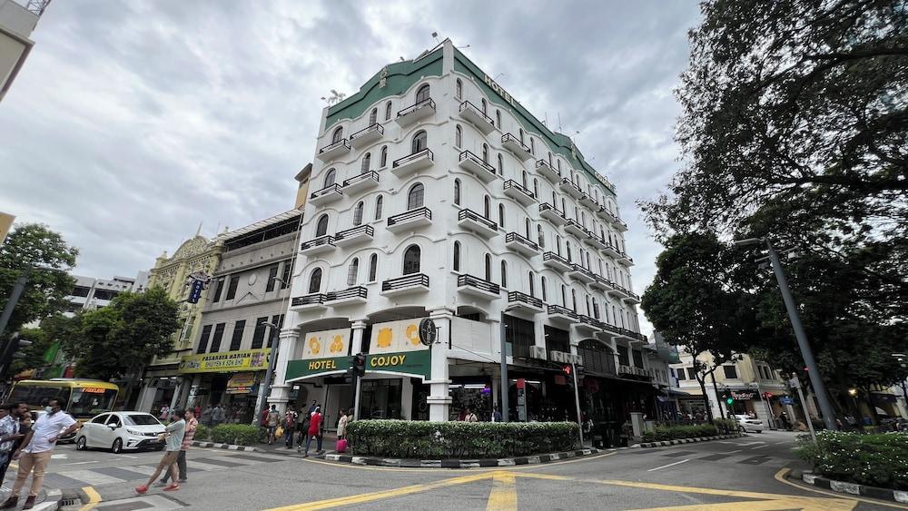Cojoy Hotel Chinatown - Tap to explore photos