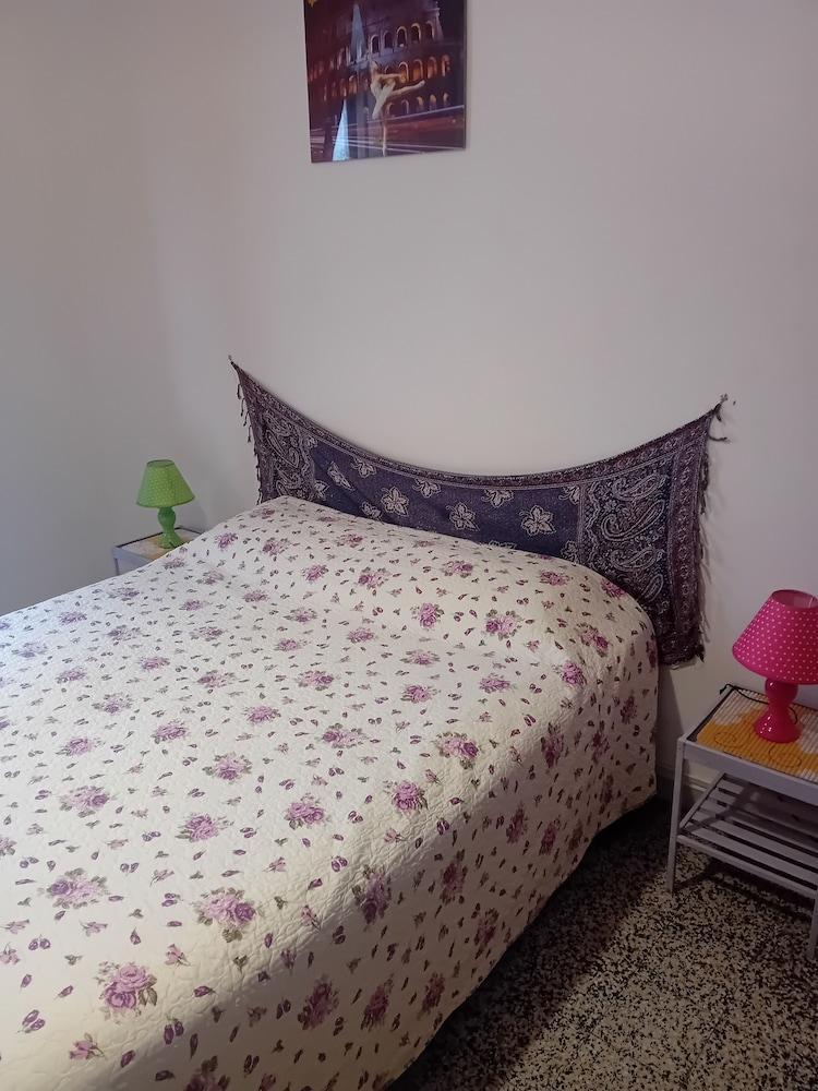 La Farfalla Room Type - Basic Double Room