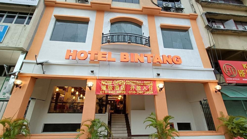 HOTEL BINTANG - Tap to explore photos