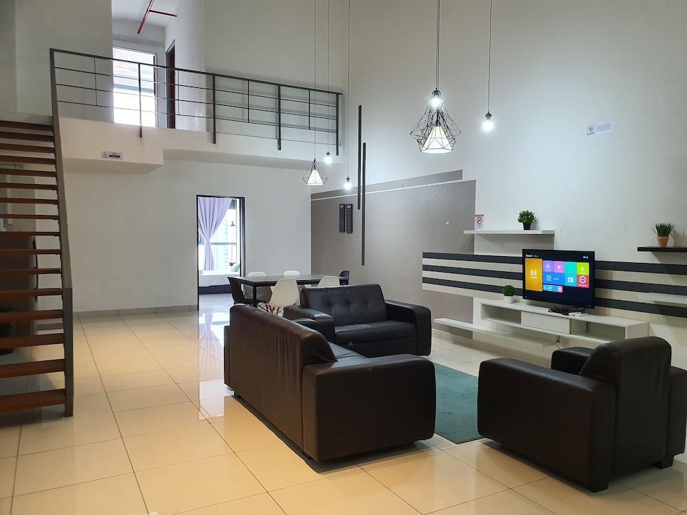 3 Towers Jalan Ampang By MYHA Homestay - Tap to explore photos