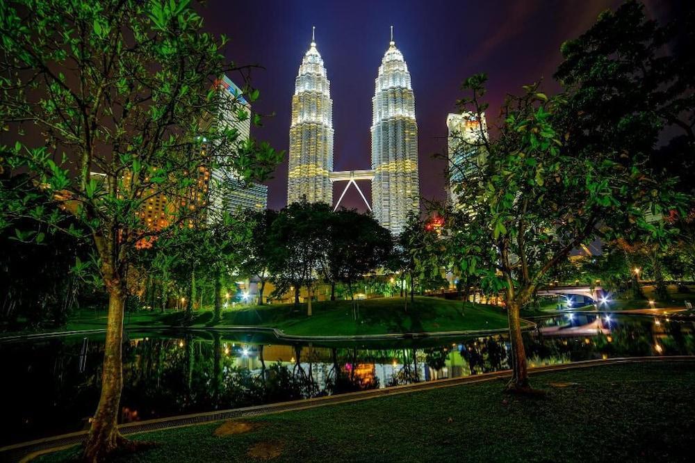 3 Towers By Tenang Home Room Type - Luxury Double Room