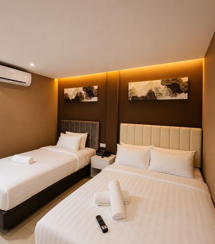 Raissa Boutique Hotel Room Type - Family Room